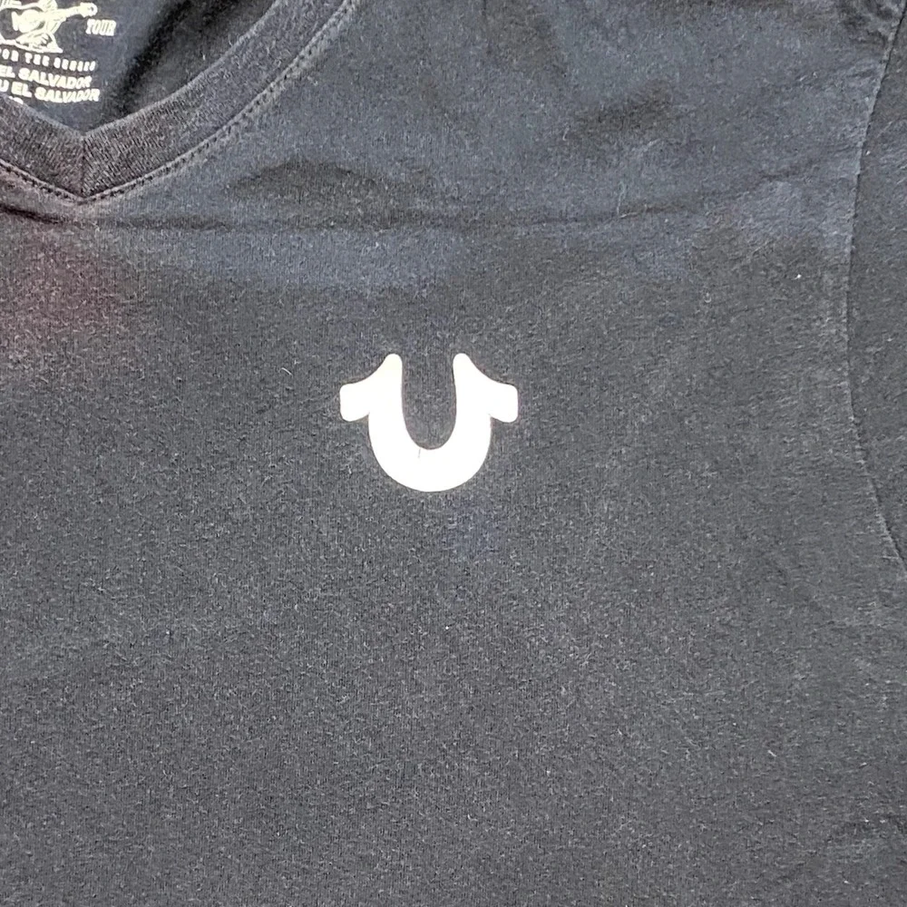 True Religion TShirt Sz L Mens Black Streetwear Horseshoe Logo V Neck Tee